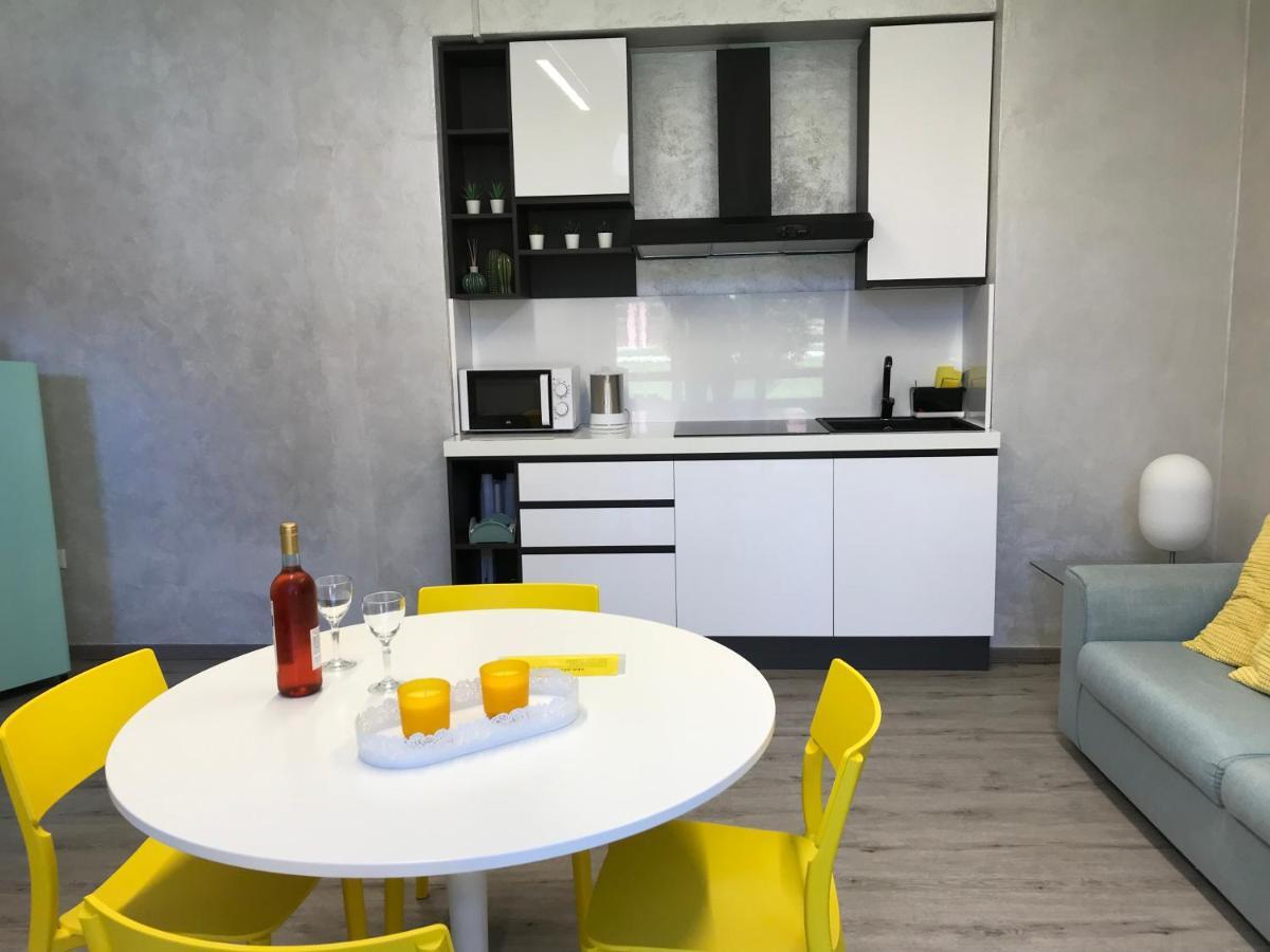 Vea Apartment Padenghe sul Garda Exterior photo