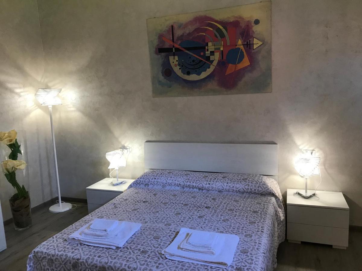 Vea Apartment Padenghe sul Garda Exterior photo