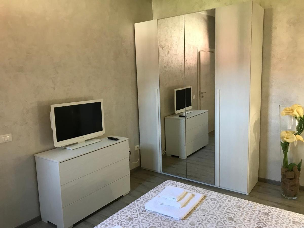 Vea Apartment Padenghe sul Garda Exterior photo